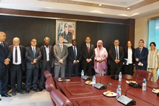 M. Wali, Directeur Général des Collectivités Locales, reçoit une délégation de la République de Djibouti. 